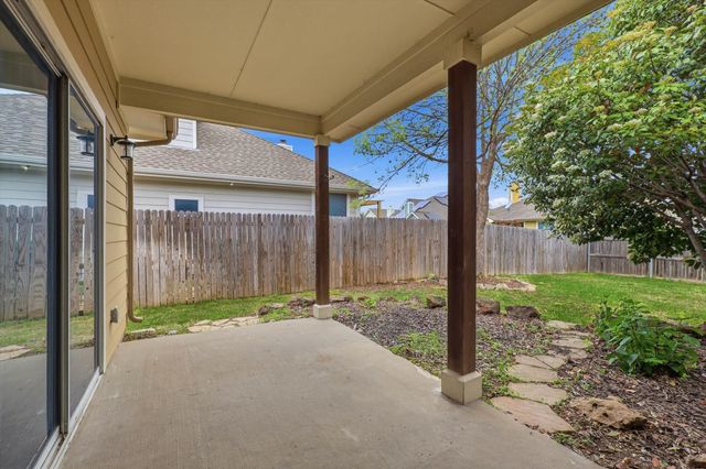 2201 Windsor Farms Drive, Denton, TX 76207