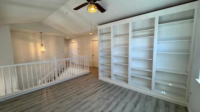 206 Meadow Creek Court, Oakley, CA 94561