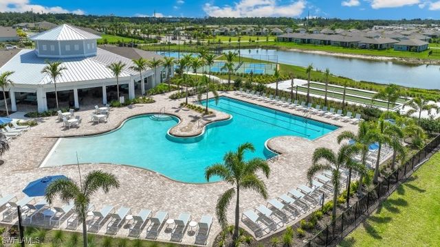 16564 BLUE CORAL LN, North Fort Myers, FL 33903