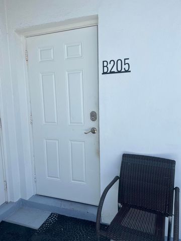 322 HARDING Street B205, Hollywood, FL 33019