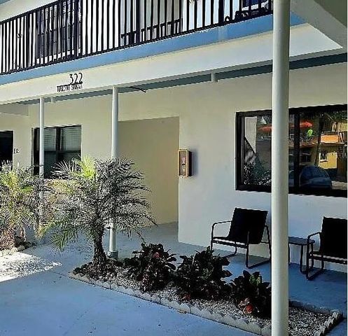 322 HARDING Street B205, Hollywood, FL 33019