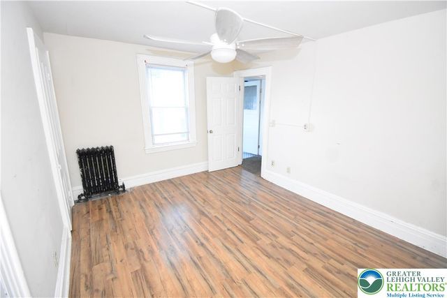 26 7th Street, Easton, PA 18042