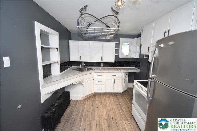 26 7th Street, Easton, PA 18042