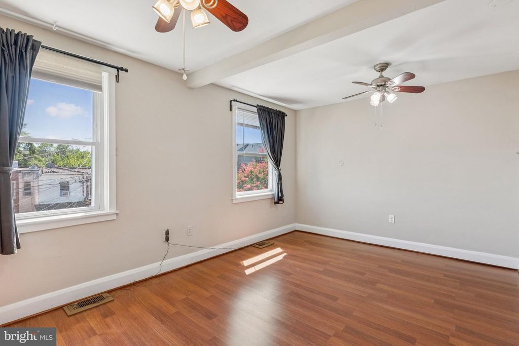 1017 W 43RD ST W, Baltimore, MD 21211