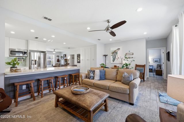 601 10TH Avenue N, Jacksonville Beach, FL 32250