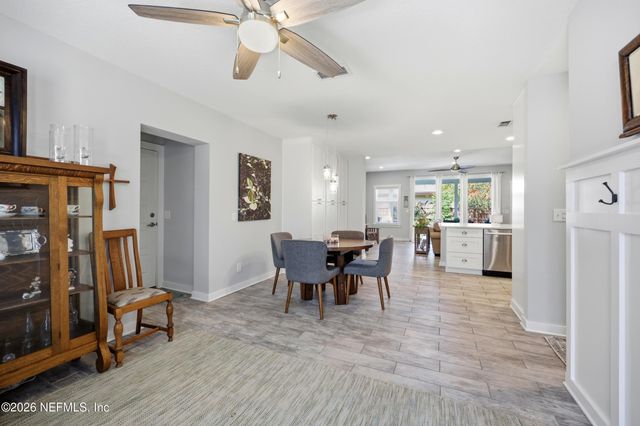 601 10TH Avenue N, Jacksonville Beach, FL 32250