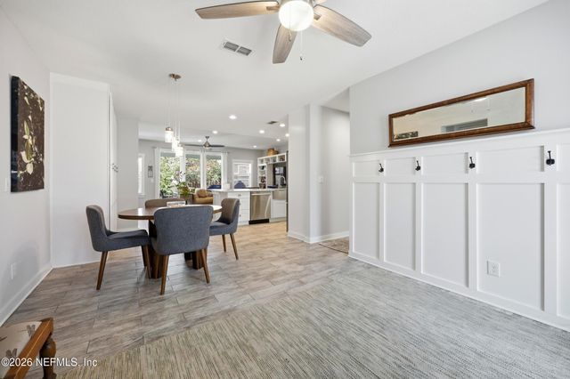 601 10TH Avenue N, Jacksonville Beach, FL 32250