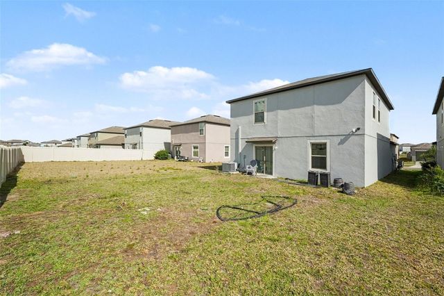 9424 LEMON DROP LOOP, Sun City Center, FL 33573