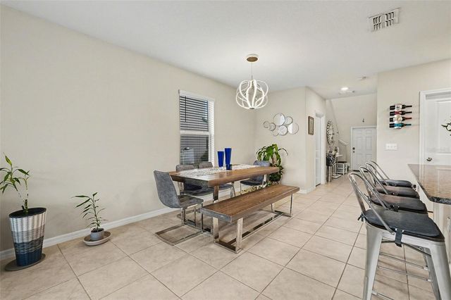 9424 LEMON DROP LOOP, Sun City Center, FL 33573