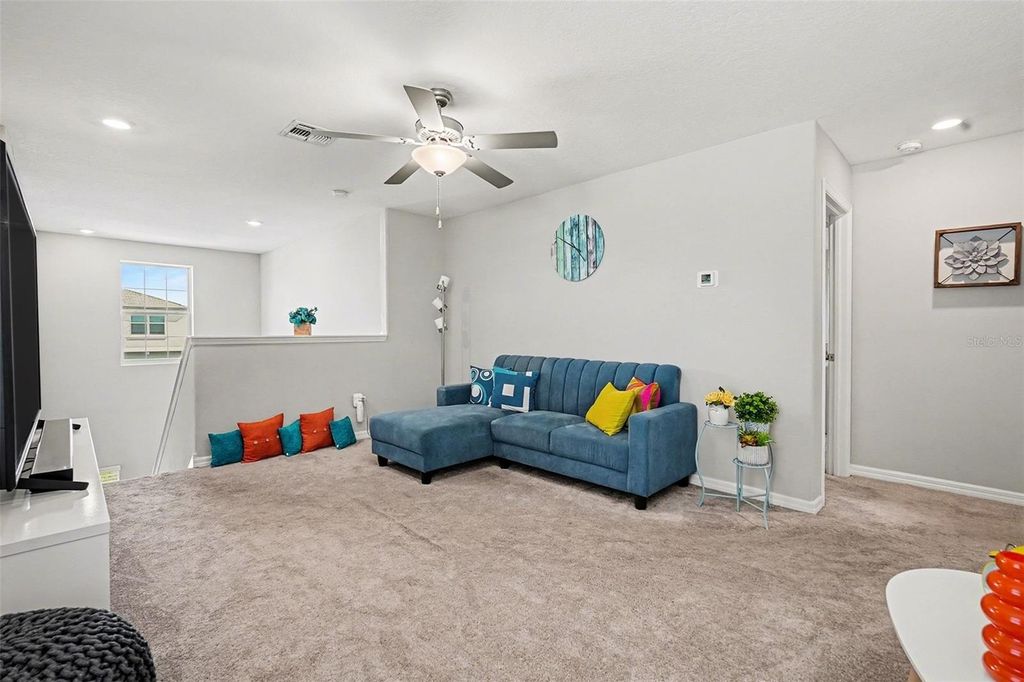 Image 19 of property listing at 9424 LEMON DROP LOOP, Sun City Center, FL 33573