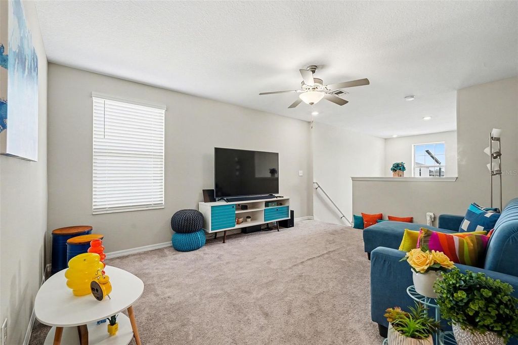 Image 20 of property listing at 9424 LEMON DROP LOOP, Sun City Center, FL 33573