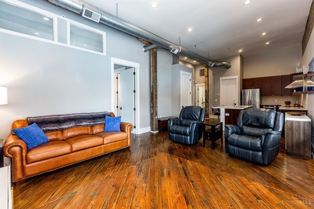 808 Elm Street, Cincinnati, OH 45202