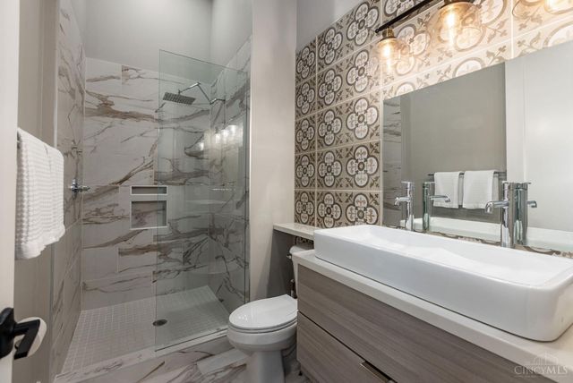 808 Elm Street, Cincinnati, OH 45202