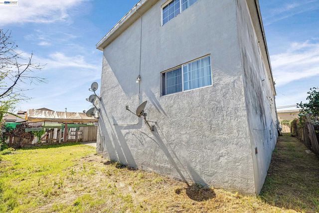 2828 22nd Avenue, Oakland, CA 94606