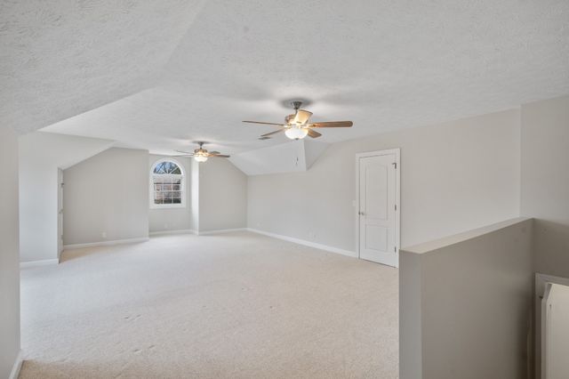 514 Lexington Dr, Lebanon, TN 37087