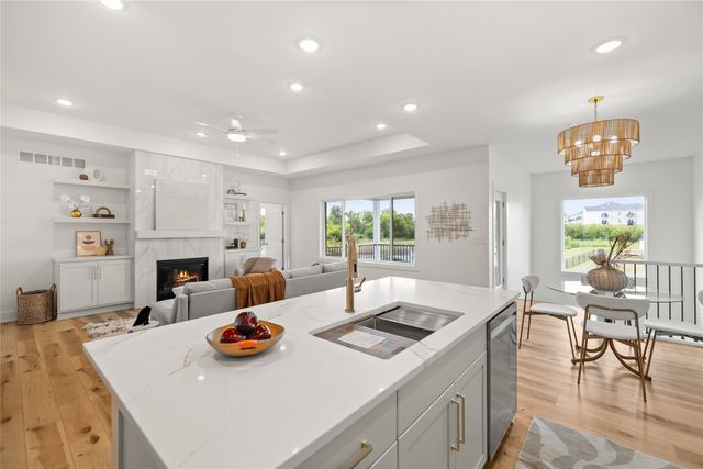 778 NE 71st Street, Pleasant Hill, IA 50327