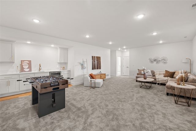 778 NE 71st Street, Pleasant Hill, IA 50327