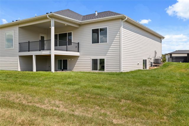 778 NE 71st Street, Pleasant Hill, IA 50327