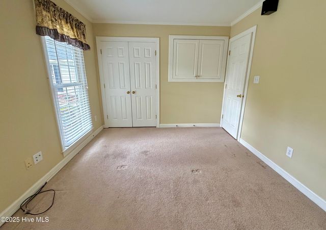 4569 Hunter Creek Drive, La Grange, NC 28551