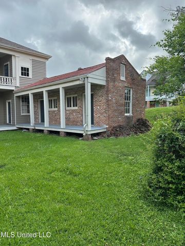 608 High Street Street, Natchez, MS 39120