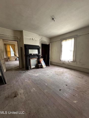 608 High Street Street, Natchez, MS 39120