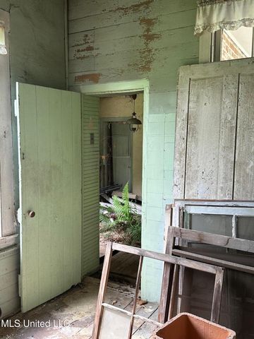 608 High Street Street, Natchez, MS 39120