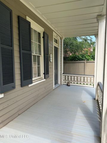 608 High Street Street, Natchez, MS 39120