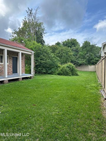 608 High Street Street, Natchez, MS 39120