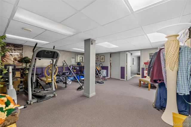 14246 Williamsburg Drive, Riverview, MI 48193