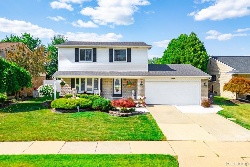 14246 Williamsburg Drive, Riverview, MI 48193