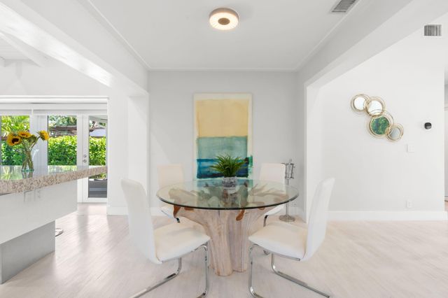 648 NE 17th Avenue, Fort Lauderdale, FL 33304