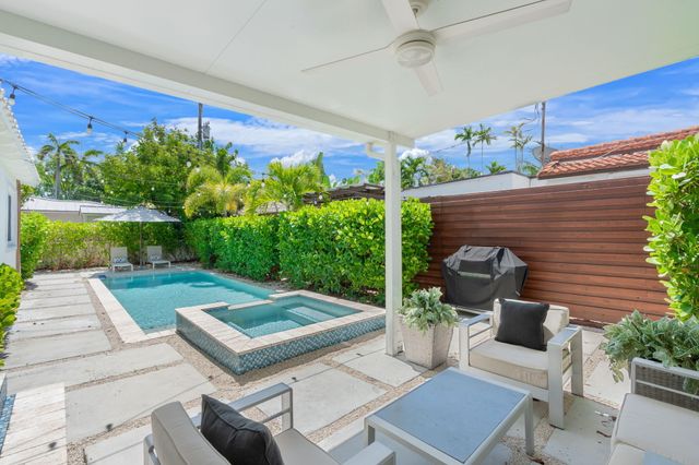 648 NE 17th Avenue, Fort Lauderdale, FL 33304