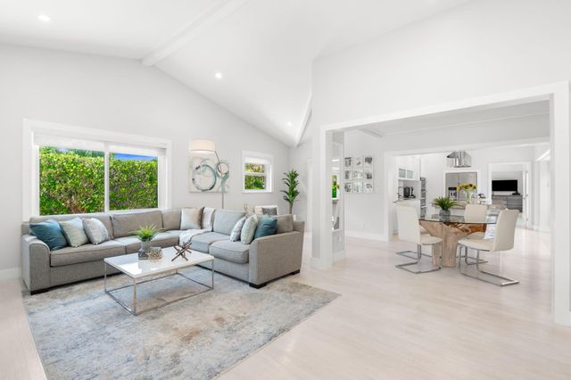 648 NE 17th Avenue, Fort Lauderdale, FL 33304