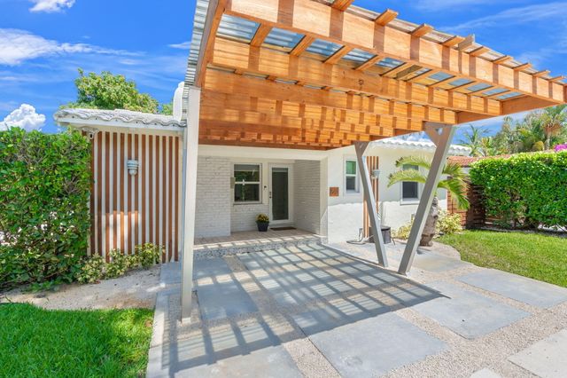 648 NE 17th Avenue, Fort Lauderdale, FL 33304