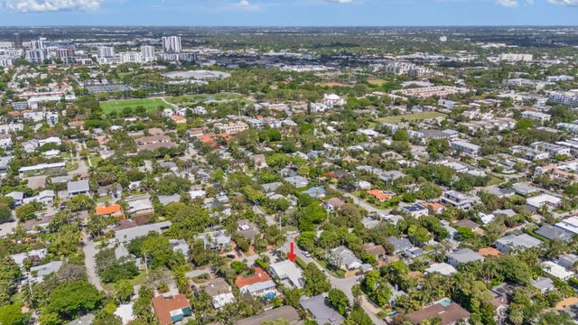 648 NE 17th Avenue, Fort Lauderdale, FL 33304