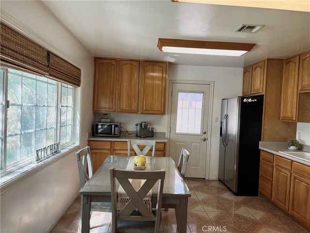 13708 Carfax, Bellflower, CA 90706