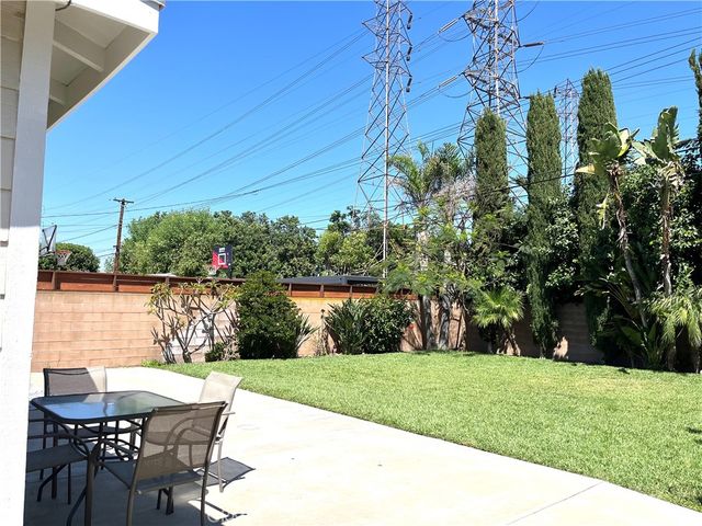13708 Carfax, Bellflower, CA 90706