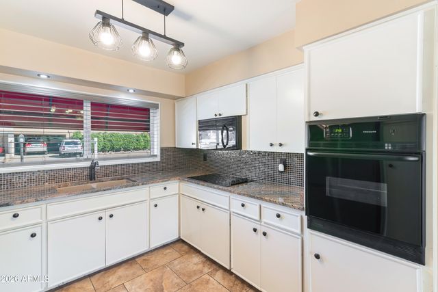 4630 N 76TH Place, Scottsdale, AZ 85251