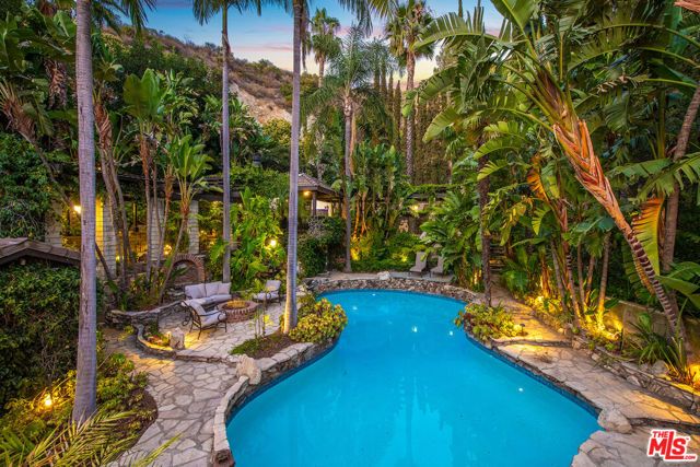 1258 E Elmwood Avenue, Burbank, CA 91501