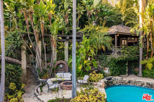 1258 E Elmwood Avenue, Burbank, CA 91501