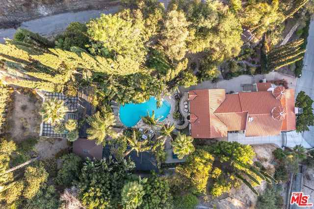 1258 E Elmwood Avenue, Burbank, CA 91501