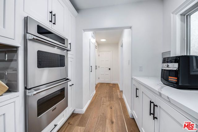 1258 E Elmwood Avenue, Burbank, CA 91501