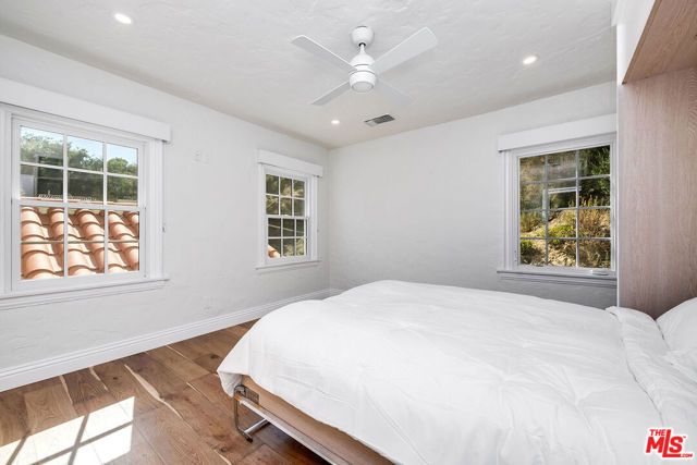 1258 E Elmwood Avenue, Burbank, CA 91501