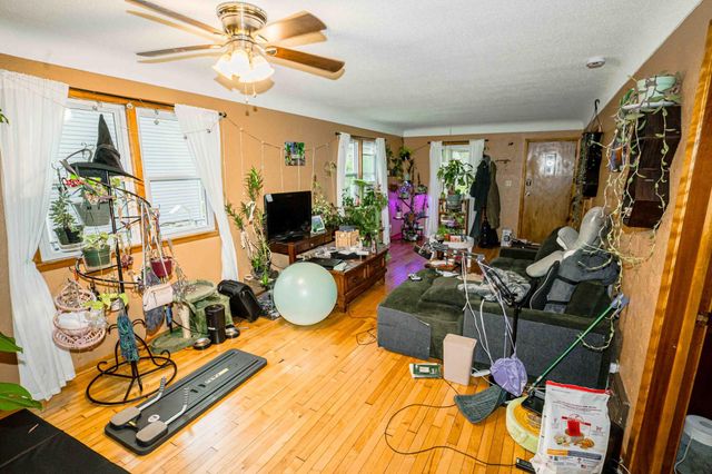 229 2nd Avenue S, South Saint Paul, MN 55075