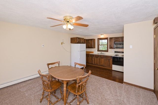 3 Lancaster St, Auburn, MA 01501