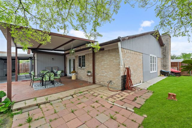 1813 Cripple Creek Drive, Garland, TX 75041