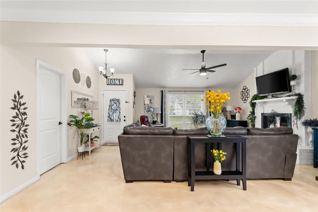 1813 Cripple Creek Drive, Garland, TX 75041