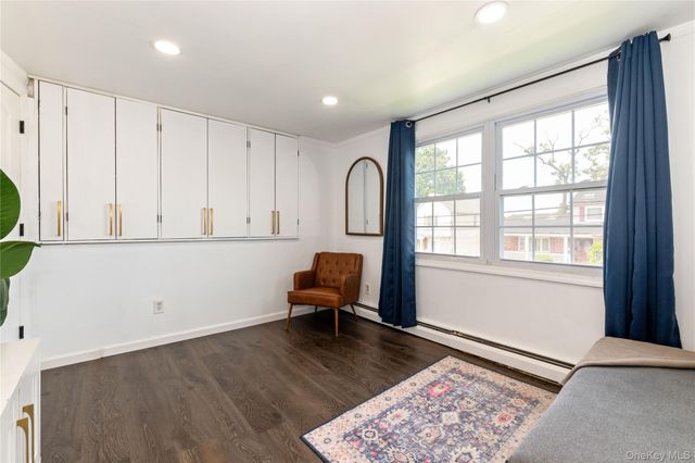 175 Arthur Avenue, Floral Park, NY 11001