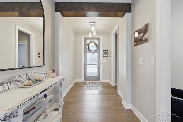 403 Copper Leaf Court, Midland, MI 48642