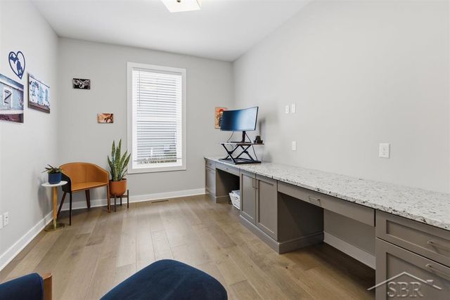 403 Copper Leaf Court, Midland, MI 48642